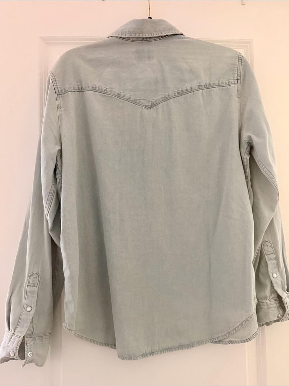 Levi's Light Blue Denim Shirt with Red Logo Patch - Picture 2 of 3